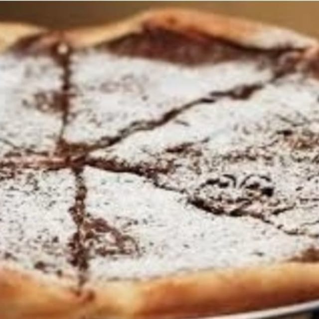 Nutella Pizza.