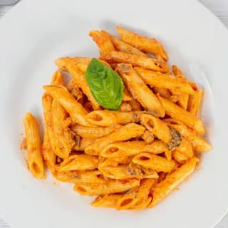 Penne alla Vodka (1/2 Tray)