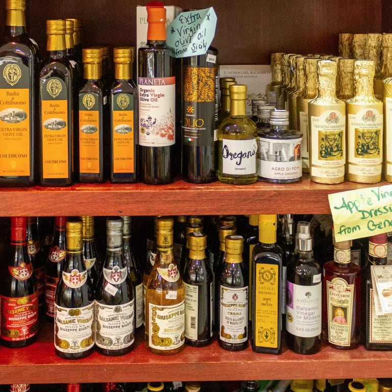  Balsamic Vinigar & Extra Virgin Oils